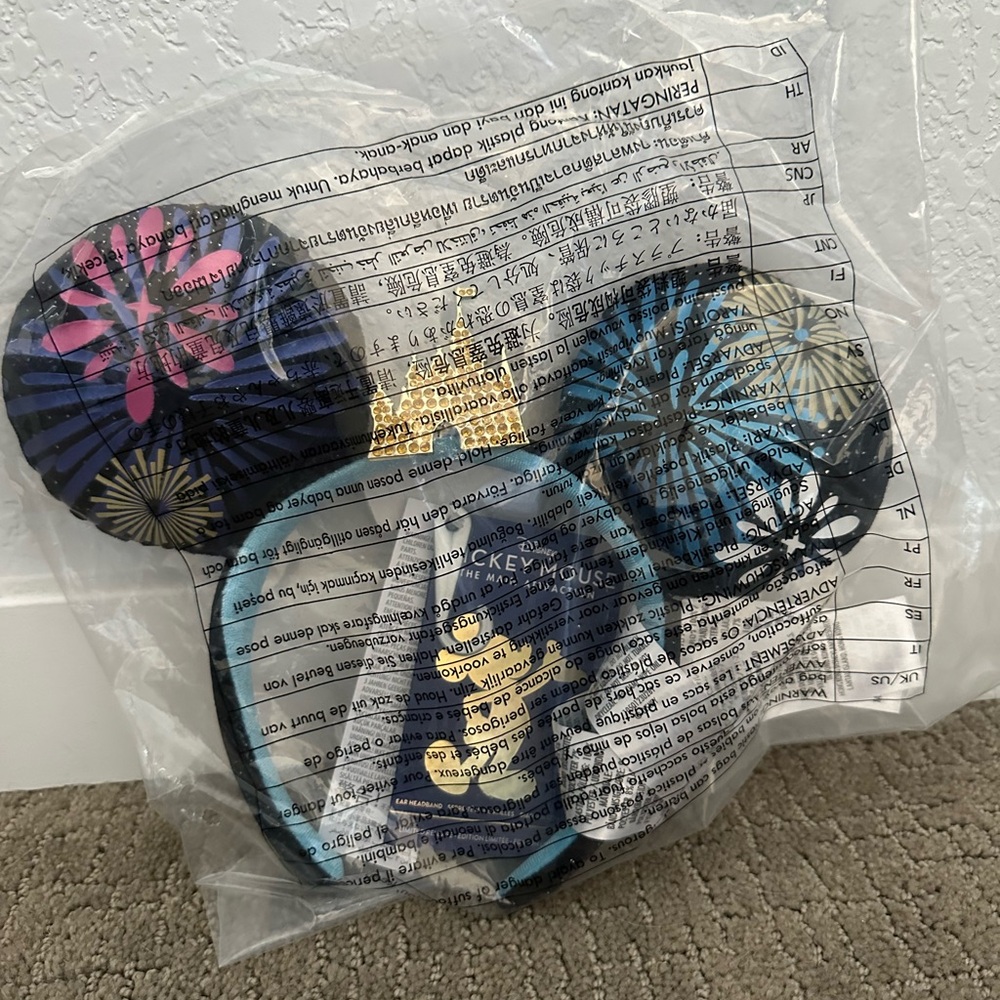 NWT Disney Main Attraction Fireworks Ears